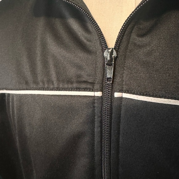Tek Gear Black Track Jacket. Pockets. Men’s SZ Large. Full Zip.  White Stripe. - Picture 6 of 7